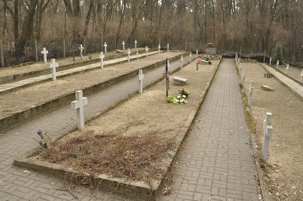 Cmentarz obozu przejściowego w Smukale Dolnej