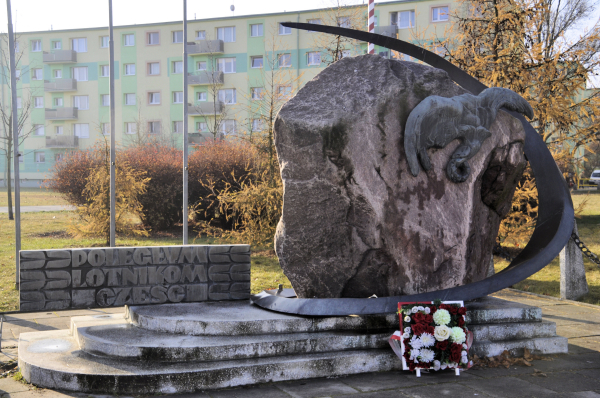 Pomnik Poległych Lotników Ziemi Bydgoskiej